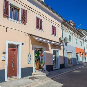 Apartment Mind And, Poreč